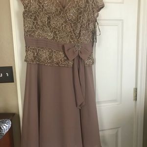 Beautiful mother of bride dress